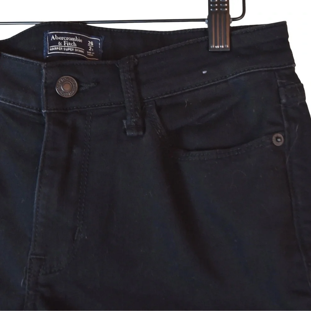 Abercrombie & Fitch Women’s 26 (2) Harper Super Skinny Jeans Distressed Knee Bla